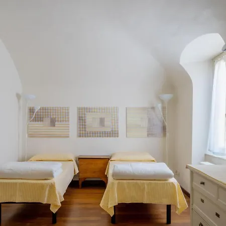 Hotel Torre By Interhome Porto Valtravaglia