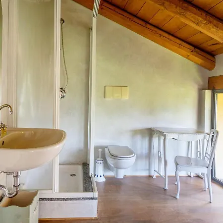 Villa Locazione Turistica Torre Porto Valtravaglia